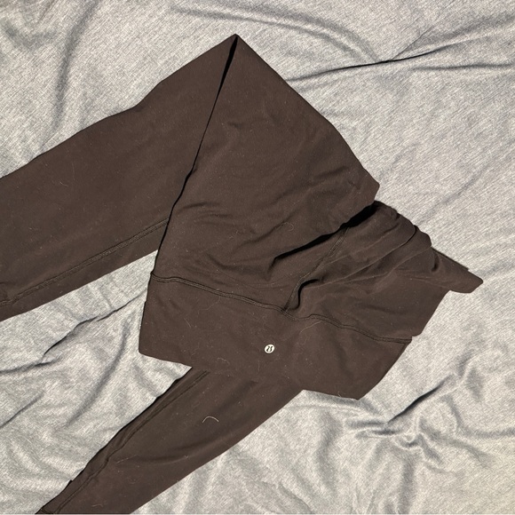 Lululemon Align Leggings 🖤 | Size 8 | 28” Inseam - Picture 2 of 3